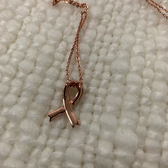 Accented Ribbon Rosegold Necklace - Picture 7 of 8